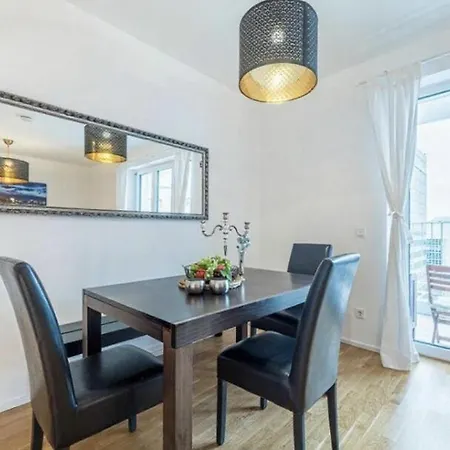 Modernes 3-zimmer-apartment In Frankfurt-niederrad *
