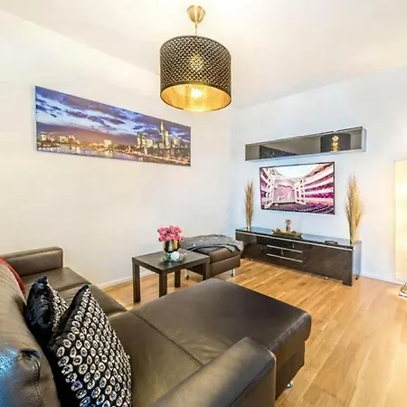 Apartman Modernes 3-zimmer-apartment In Frankfurt-niederrad Frankfurt am Main